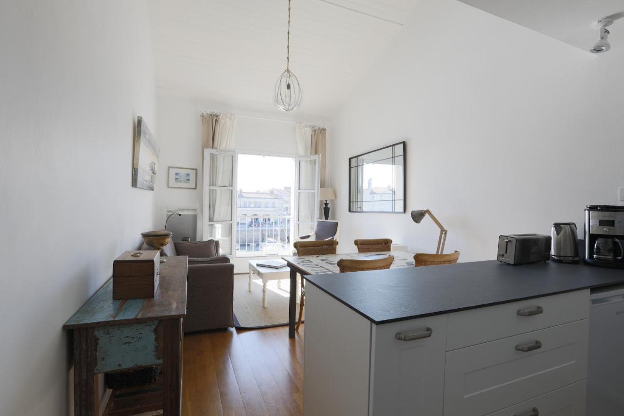 Joli Appartement Avec Magnifique Vue - Ilot 2 圣马丹德雷 外观 照片