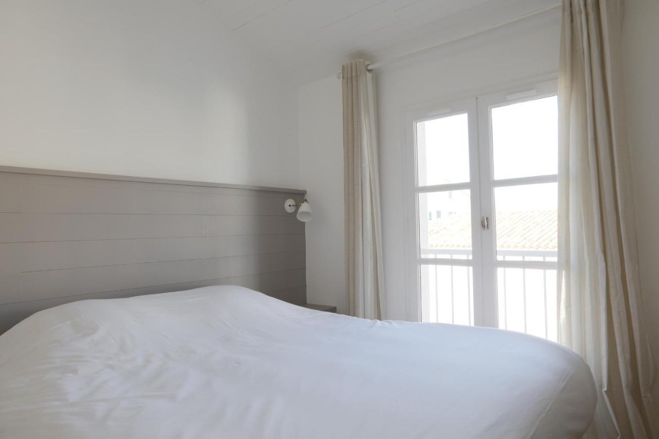 Joli Appartement Avec Magnifique Vue - Ilot 2 圣马丹德雷 外观 照片