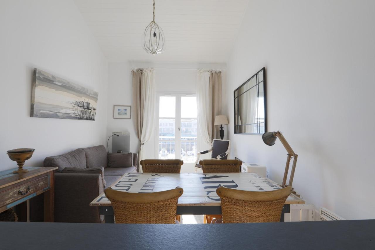 Joli Appartement Avec Magnifique Vue - Ilot 2 圣马丹德雷 外观 照片
